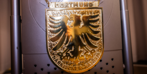 Ehrenplakette